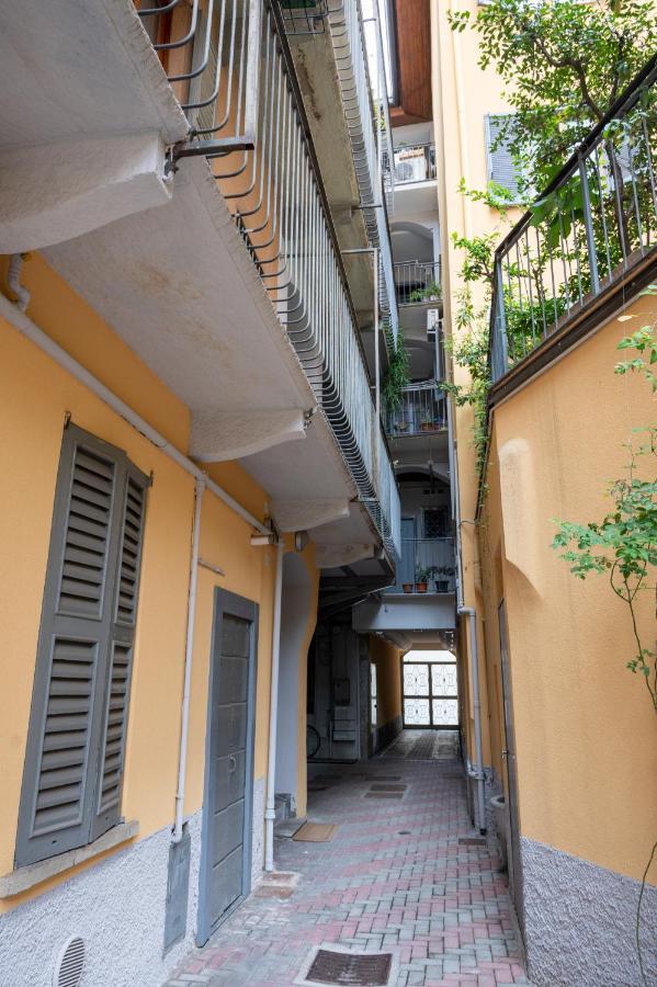 Bilocale Zona Arena Apartment Milan Bagian luar foto
